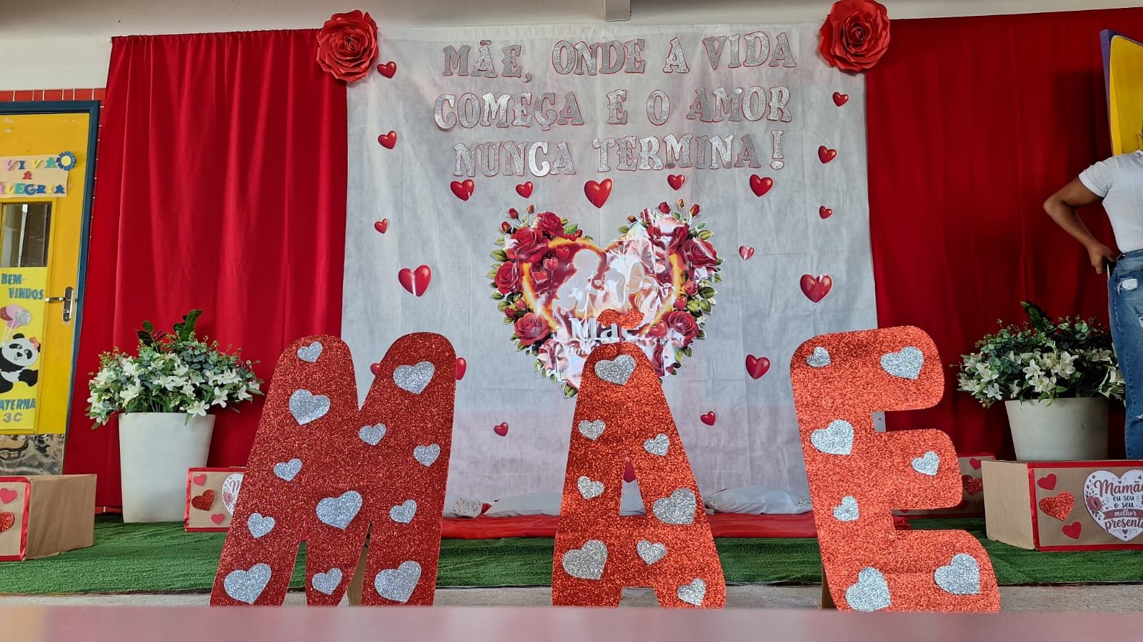 Creche Cantinho do Sol faz homenagem para as Mães