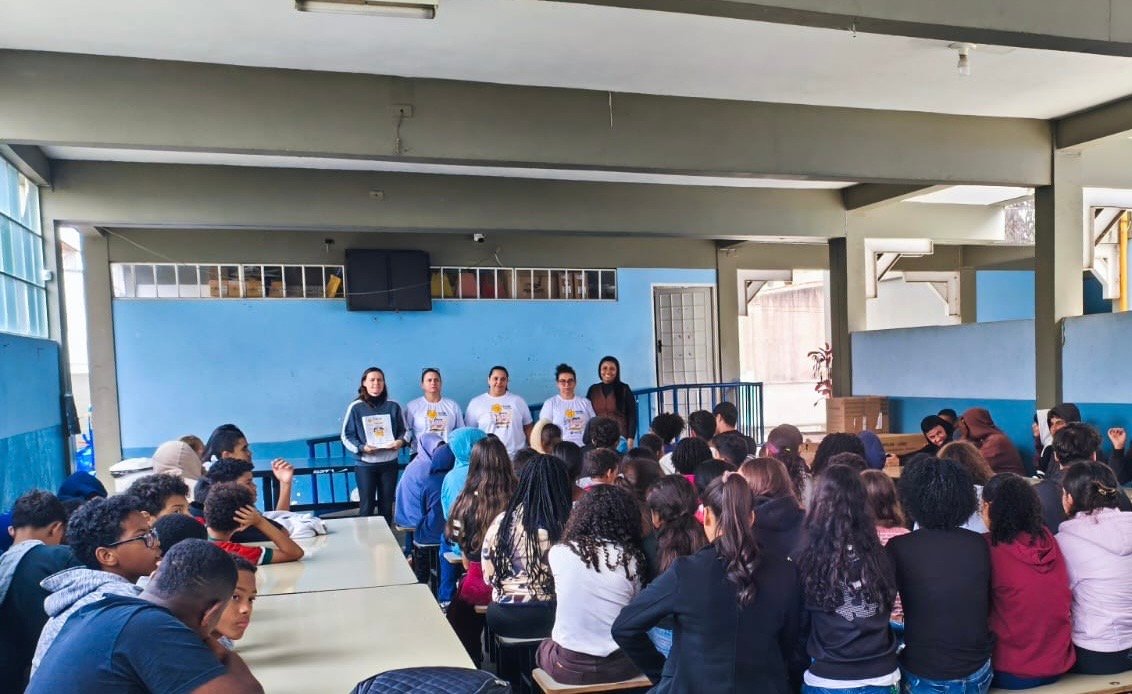 Escola Dona Bemvinda faz campanha de proteção infantil