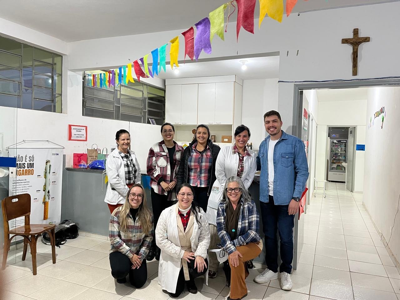 Equipe ESF Kennedy orienta hipertensos e diabéticos