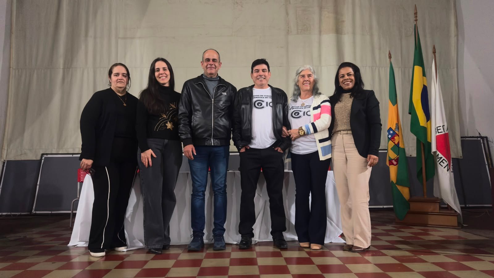 CIC forma alunos de informática